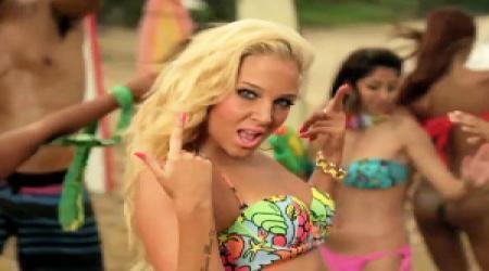 скачать клип Tulisa, Tyga - Live It Up