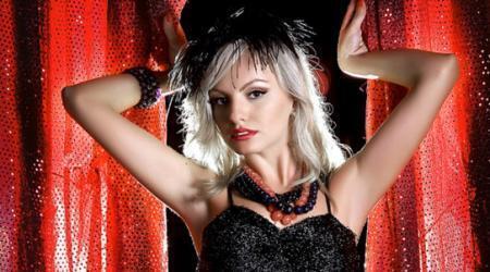 скачать клип Alexandra Stan - Mr Saxobeat