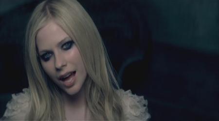 скачать клип Avril Lavigne - When You are Gone