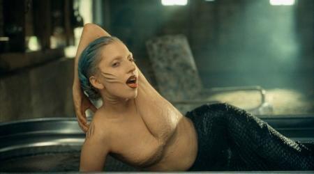 скачать клип Lady Gaga - You And I
