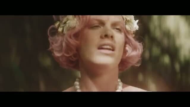 скачать клип Pink - Blow Me