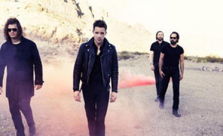 скачать клип The Killers - Here With Me