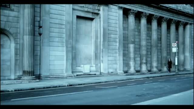 скачать клип Armin van Buuren feat. VanVelzen - Broken Tonight