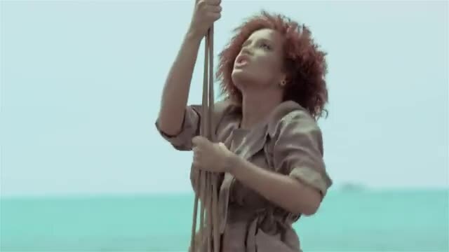скачать клип Dafina Zeqiri - Ndjenje Tjeter