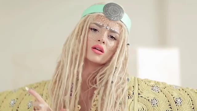 скачать клип Era Istrefi ft. Mixey - E dehun