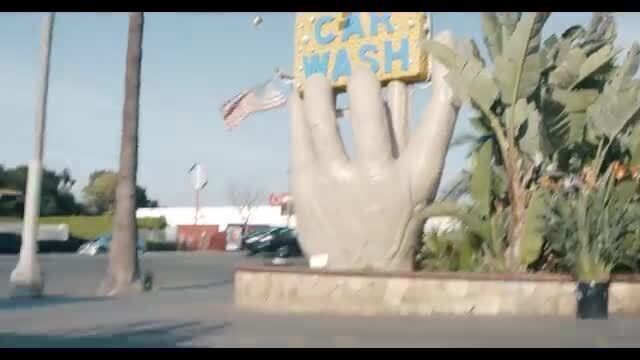 скачать клип Britney Spears, Iggy Azalea - Pretty Girls