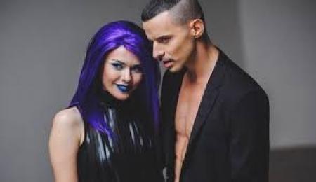 скачать клип THE HARDKISS feat KAZAKY - Strange Moves