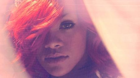 скачать клип Rihanna - Whats My Name ft. Drake