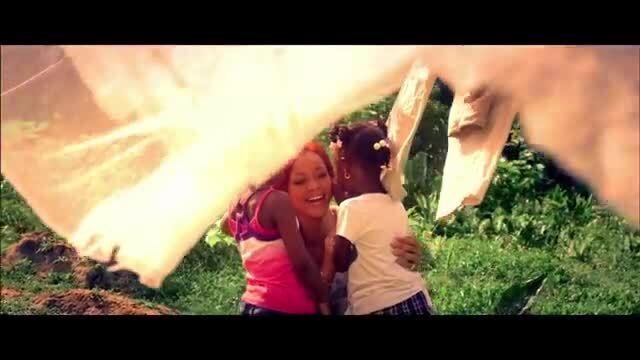 скачать клип Rihanna - Man Down