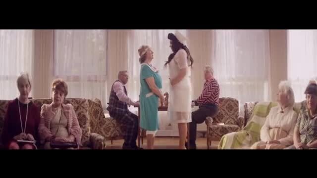 скачать клип Лолита - Шпилька-каблучок