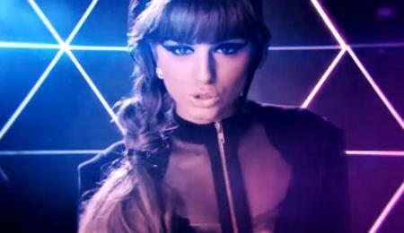 скачать клип Cher Lloyd - Swagger Jagger