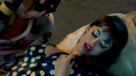 скачать клип Aura Dione feat. Rock Mafia - Friends