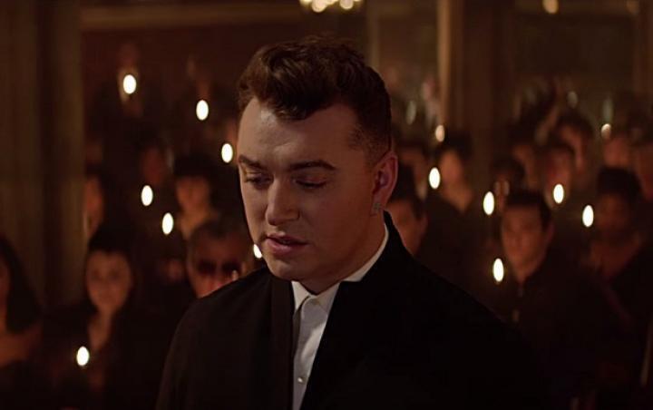 скачать клип Sam Smith - Lay Me Down