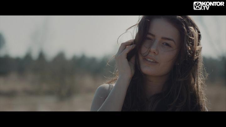 скачать клип Lost Frequencies feat. Janieck Devy - Reality