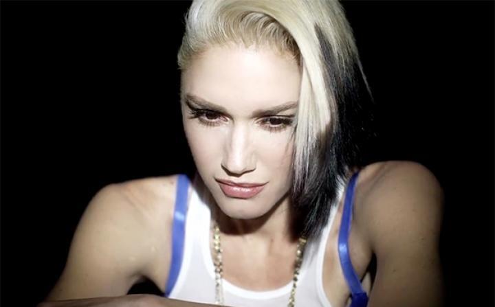 скачать клип Gwen Stefani - Used To Love You