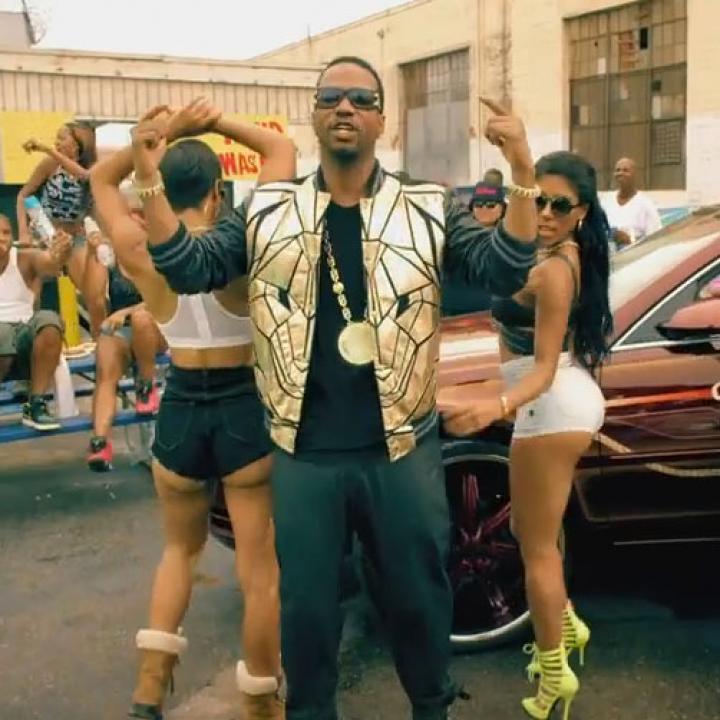 скачать клип Juicy J - Low