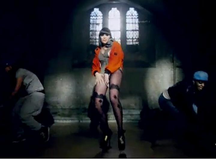 скачать клип Jessie J - Do It Like A Dude