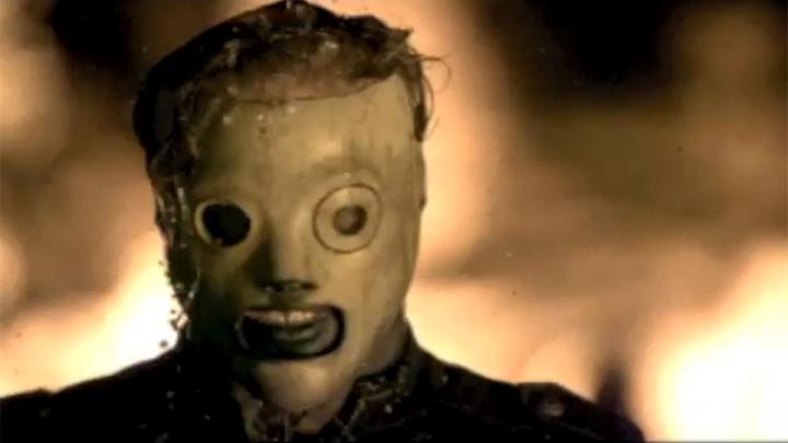скачать клип Slipknot - Psychosocial