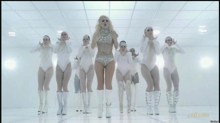 скачать клип Lady Gaga - Bad Romance