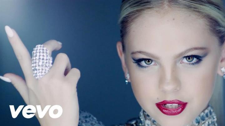 скачать клип Jordyn Jones - Fiyacracka