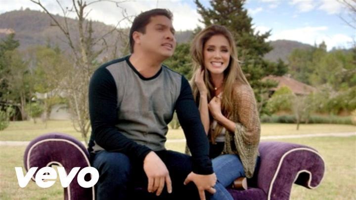 скачать клип Anahi ft. Julion Alvarez - Eres