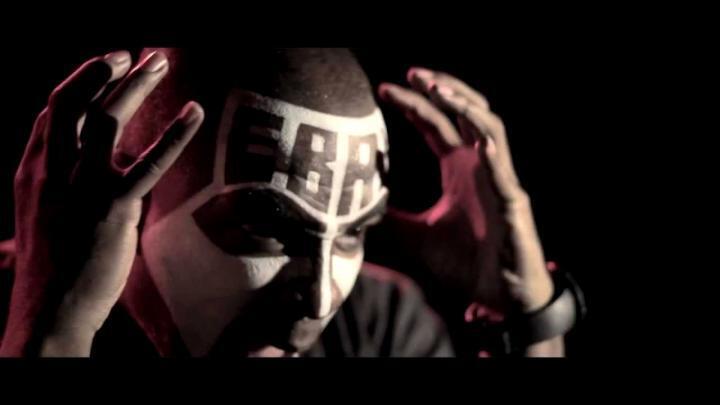 скачать клип Tech N9ne - E.B.A.H.