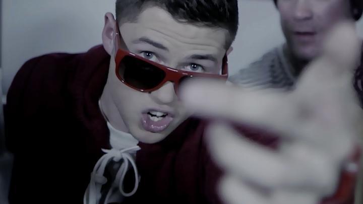 скачать клип Taylor Jones - Rock This Party