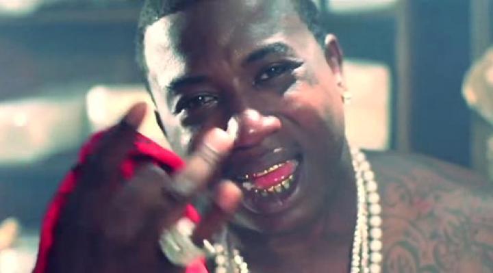 скачать клип Gucci Mane - Bussin Juugs
