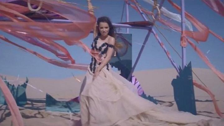 скачать клип MaRina - On My Way