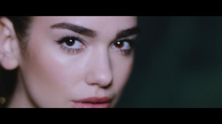 скачать клип Dua Lipa - Hotter Than Hell
