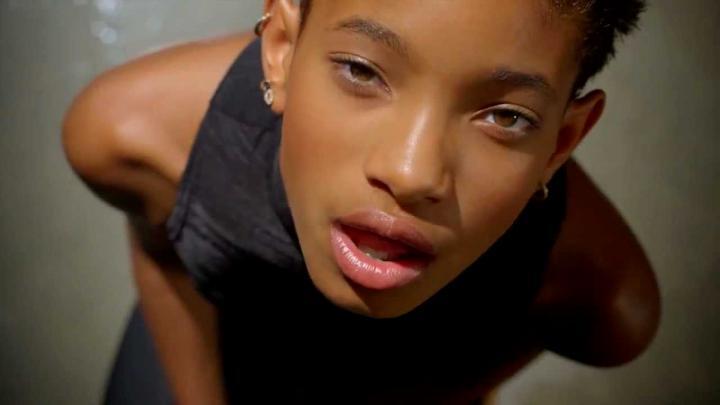 скачать клип Ace ft. Jaden and Willow - Find You Somewhere