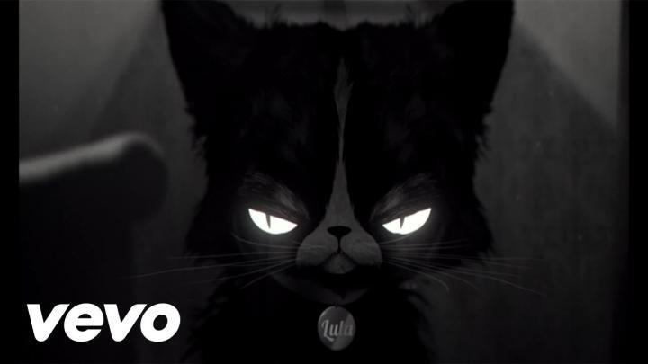 скачать клип CAZZETTE ft. The High - She Wants Me Dead