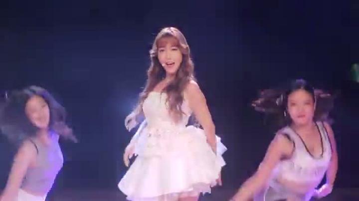 скачать клип Jessica Jung - Performance - Live