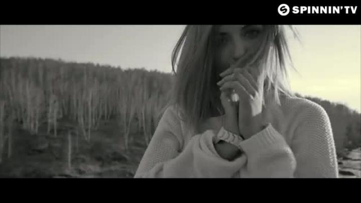 скачать клип Sander van Doorn - Youre Not Alone