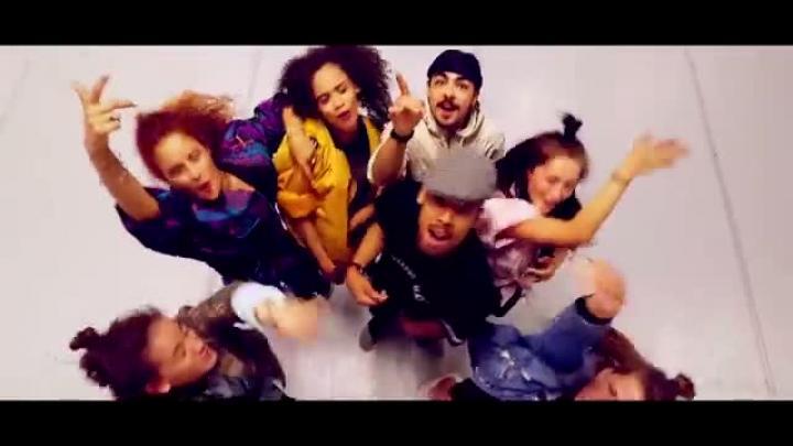 скачать клип Dash Berlin and DBSTF - Gold (Dance Video)