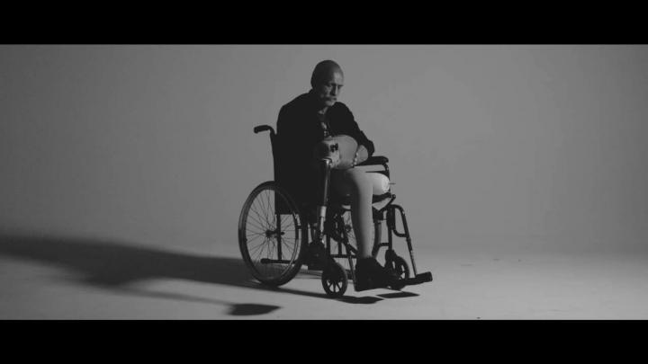 скачать клип ZODIAC - Follow You