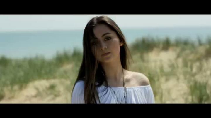 скачать клип HUGEL and Jasmine Thompson - Where We Belong