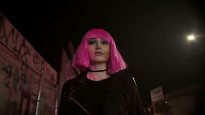 скачать клип Pegboard Nerds and NGHTMRE ft. Krewella - Superstar