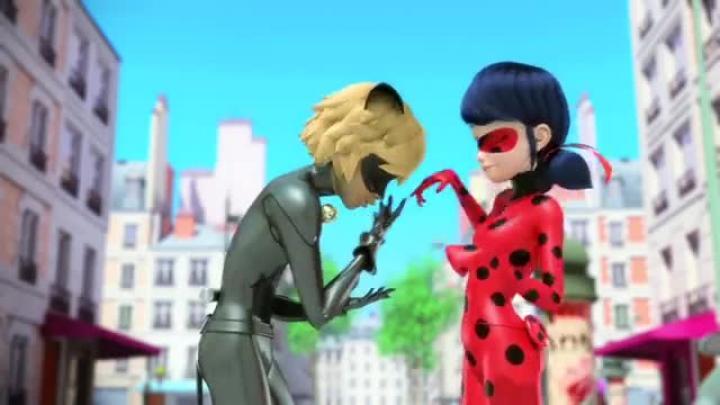 скачать клип Laura Marano - Miraculous Ladybug