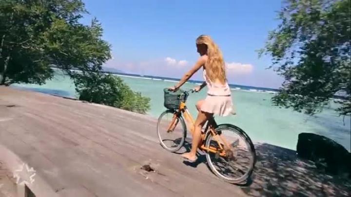 скачать клип Кирилл Колгушкин - Света - ты мое лето