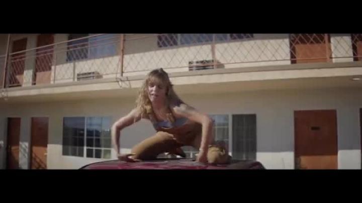 скачать клип Tove Lo - Cool Girl