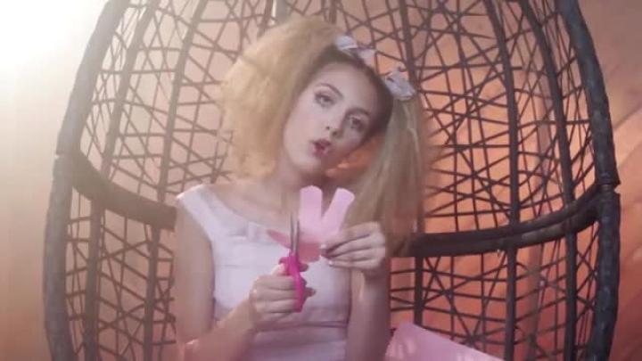 скачать клип Jena Rose - Paper Walls