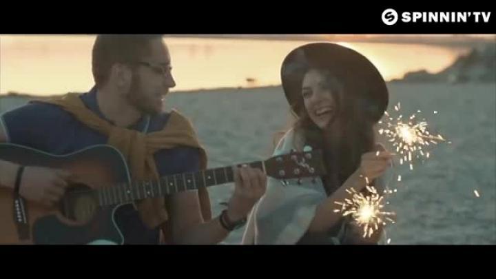 скачать клип Mathieu Koss and Boris Way - Campfire