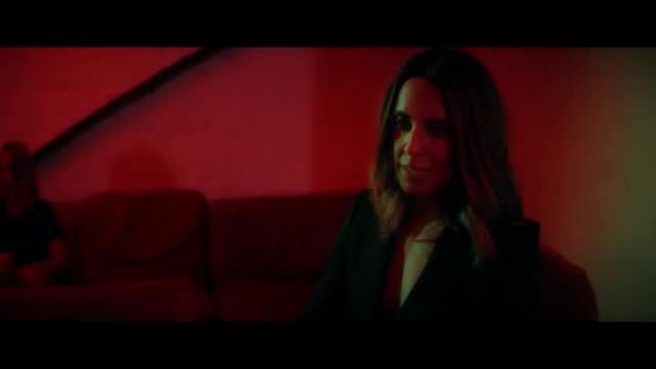 скачать клип Melanie C - Anymore