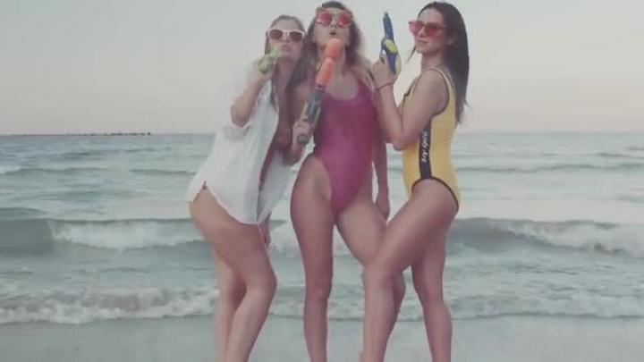 скачать клип Whitesound feat. Alexandra Stan - Ciao