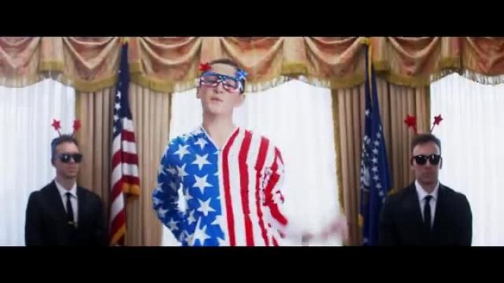 скачать клип Trevor Moran - Get Me Through the Night