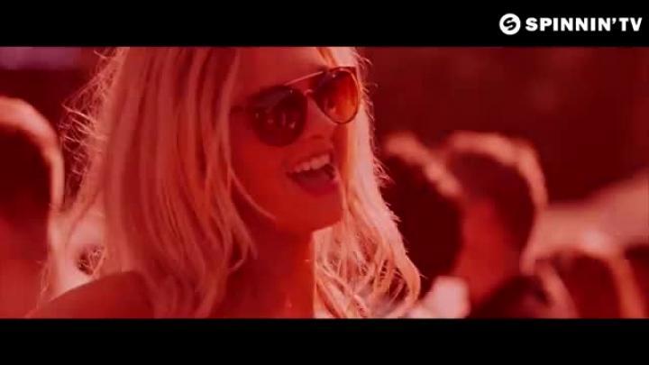 скачать клип QUINTINO - WORK IT
