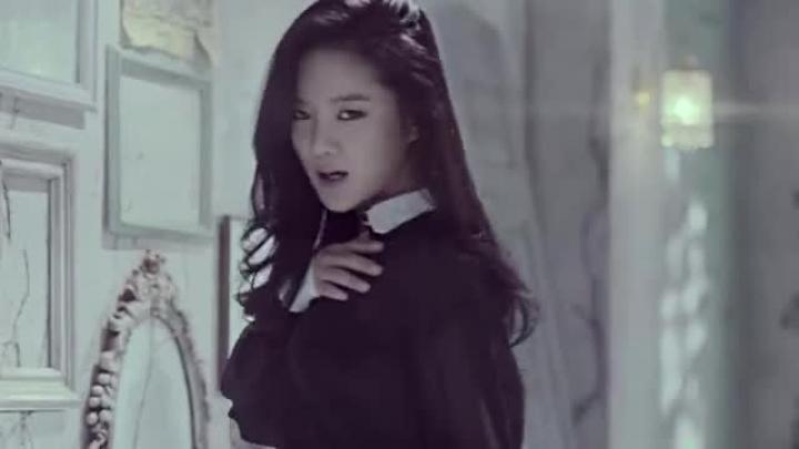 скачать клип Spica - Lonely