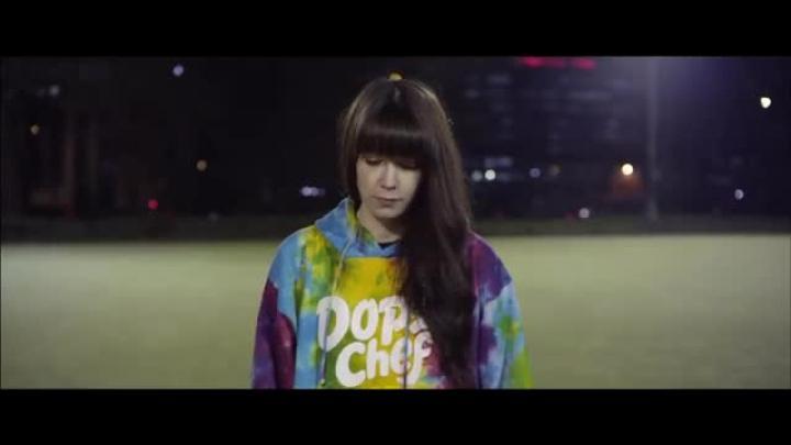 скачать клип We Are The Ocean - Young Heart