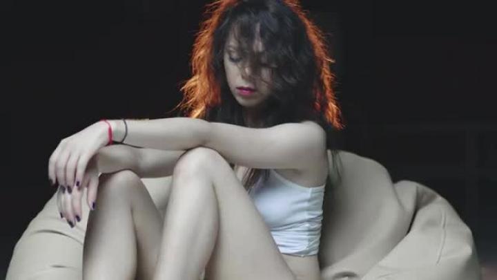 скачать клип Sonya Kay - Out of my mind